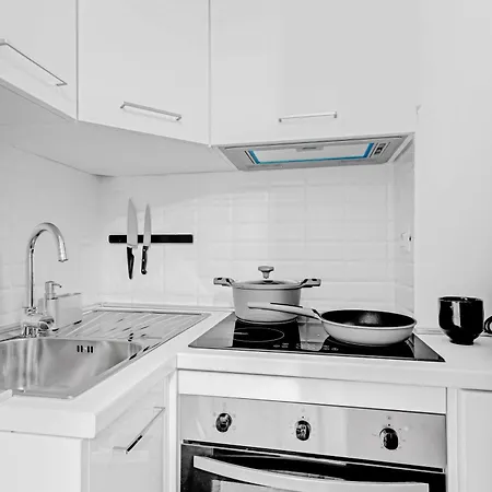 Apartment 10 Min Duomo Free Parking Wifi Ac